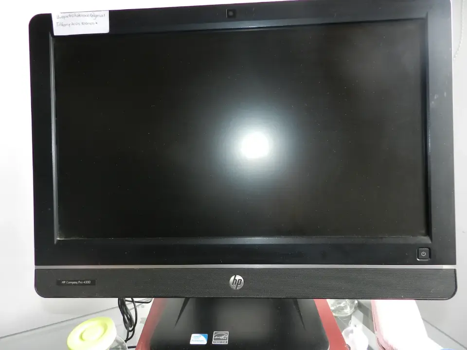 Computador de escritorio marca HP