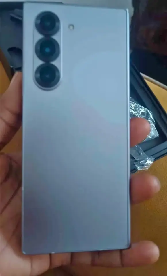 Samsung Galaxy Z Fold 6 Cost €600