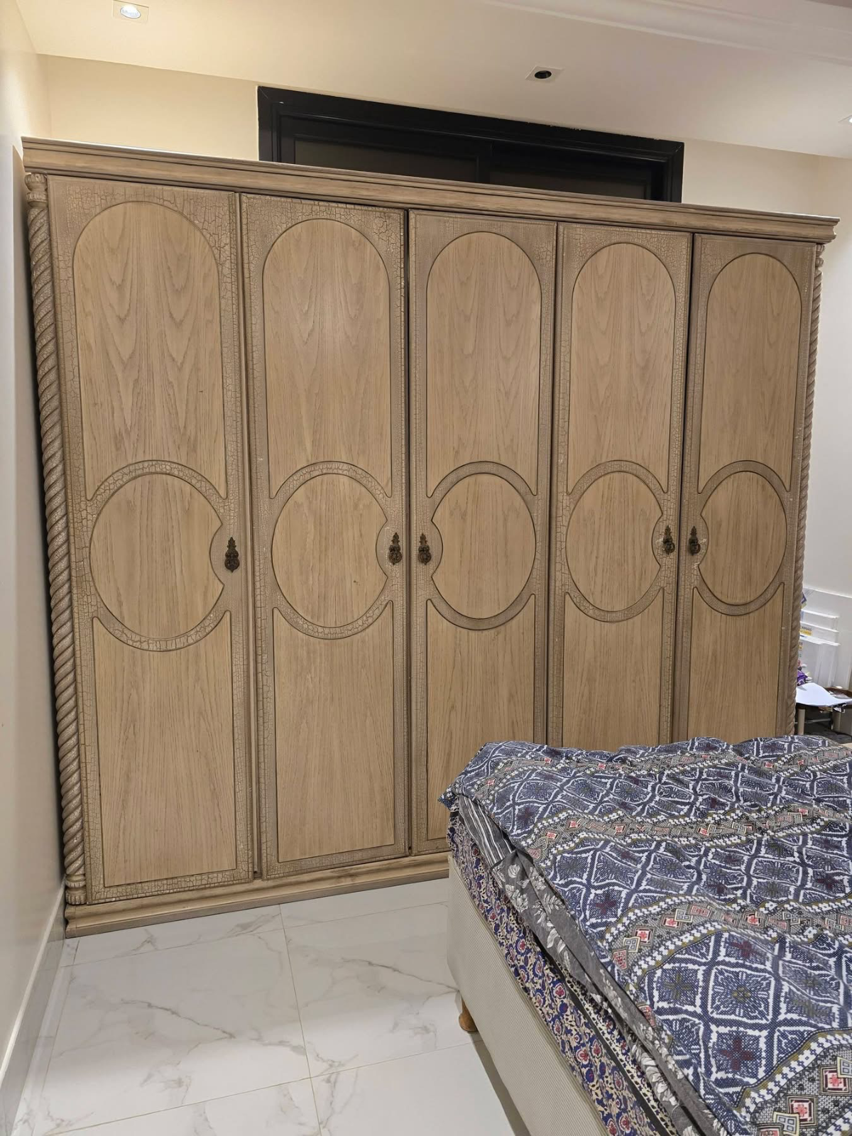 Solid wood bedroom set for sale in very reasonable price, selling because of lack of space 