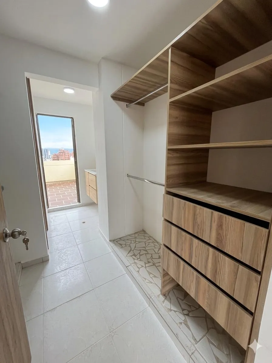💰 High-Return Investment Opportunity in Colombia Penthouse with Private Terrace – Bucaramanga